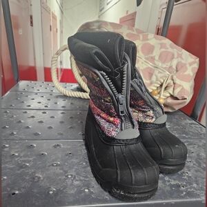 Multicolor Patterned Winter Boots